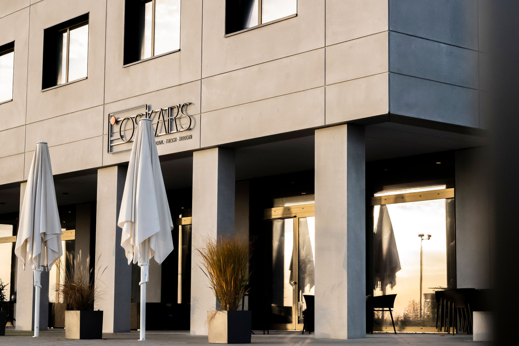Hotel & Gastronomy